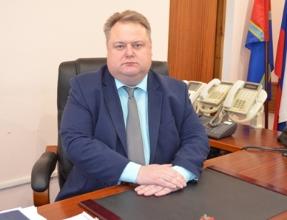 УВАЖАЕМЫЕ СОТРУДНИКИ И ВЕТЕРАНЫ РАЙОННОЙ ГАЗЕТЫ «ПРИХОПЕРЬЕ»! Поздравляю вас с профессиональным праздником — Днем российской печати! УВАЖАЕМЫЕ СОТРУДНИКИ И ВЕТЕРАНЫ РАЙОННОЙ ГАЗЕТЫ «ПРИХОПЕРЬЕ»! Поздравляю вас с профессиональным праздником — Днем российской печати!