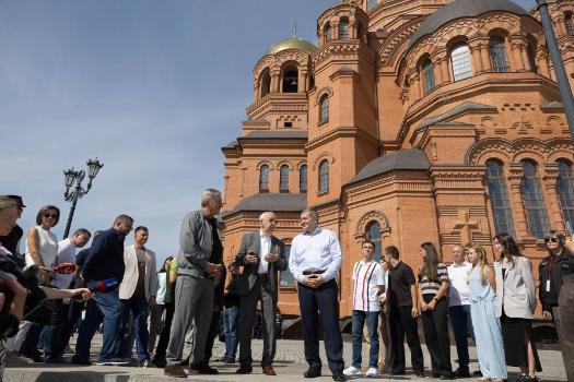 В День города состоялось открытие обновленной площади Павших борцов В День города состоялось открытие обновленной площади Павших борцов