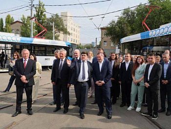 Автобусный парк Волгограда пополнили 26 новыми автобусами большого и особо большого класса 