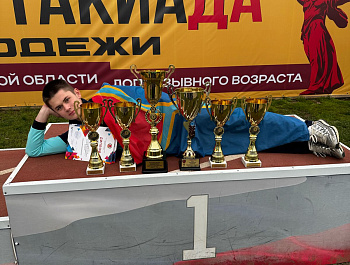10-11 апреля 2025г. спортивная делегация Алексеевского муниципального района в составе Казьмина Никита (МБОУ Алексеевская СШ),